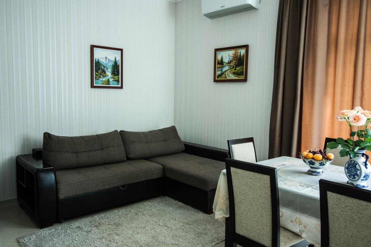 Apartcomplex Ritza Saints Constantine and Helena Phòng bức ảnh